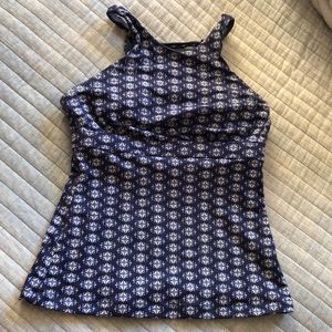 Athleta 32 b/c bathing suit tankini top